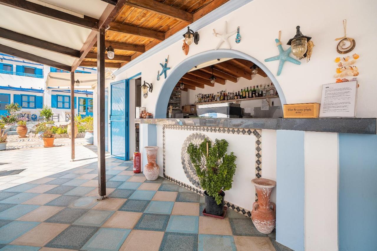 Livadia Beach Suite エクステリア 写真